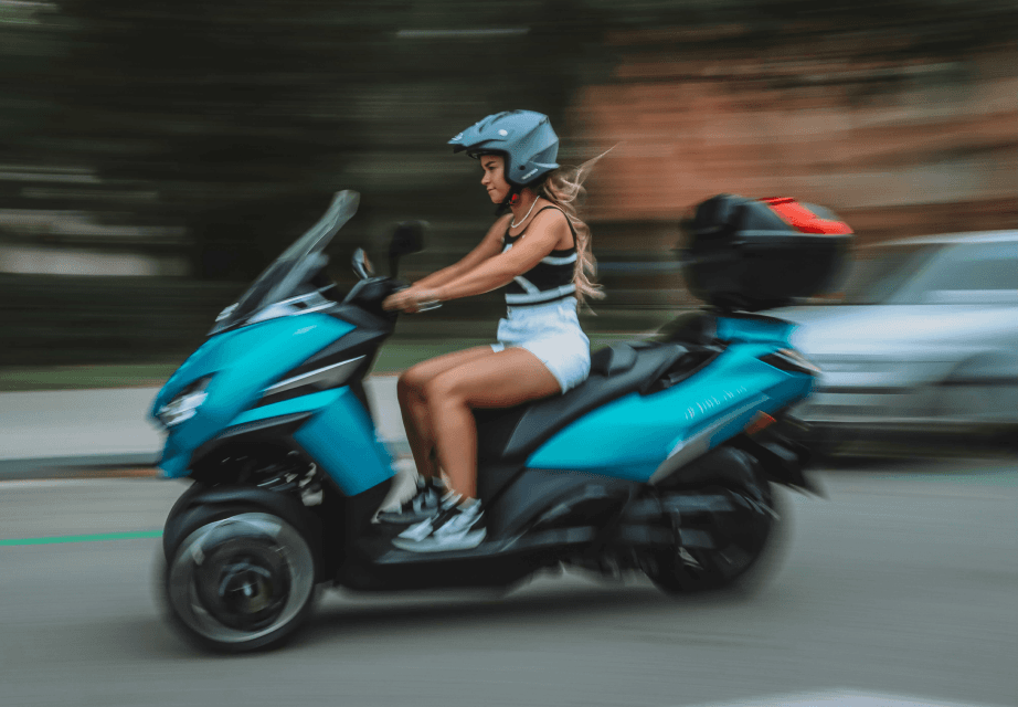 Regálale su primera moto y financia a tu nombre